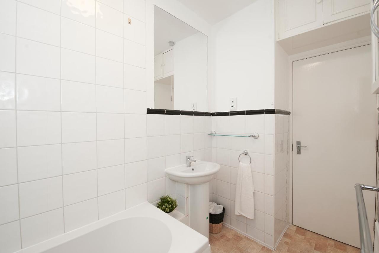 Excellent, Three Bedroom North London Apartment With Free Parking Buitenkant foto