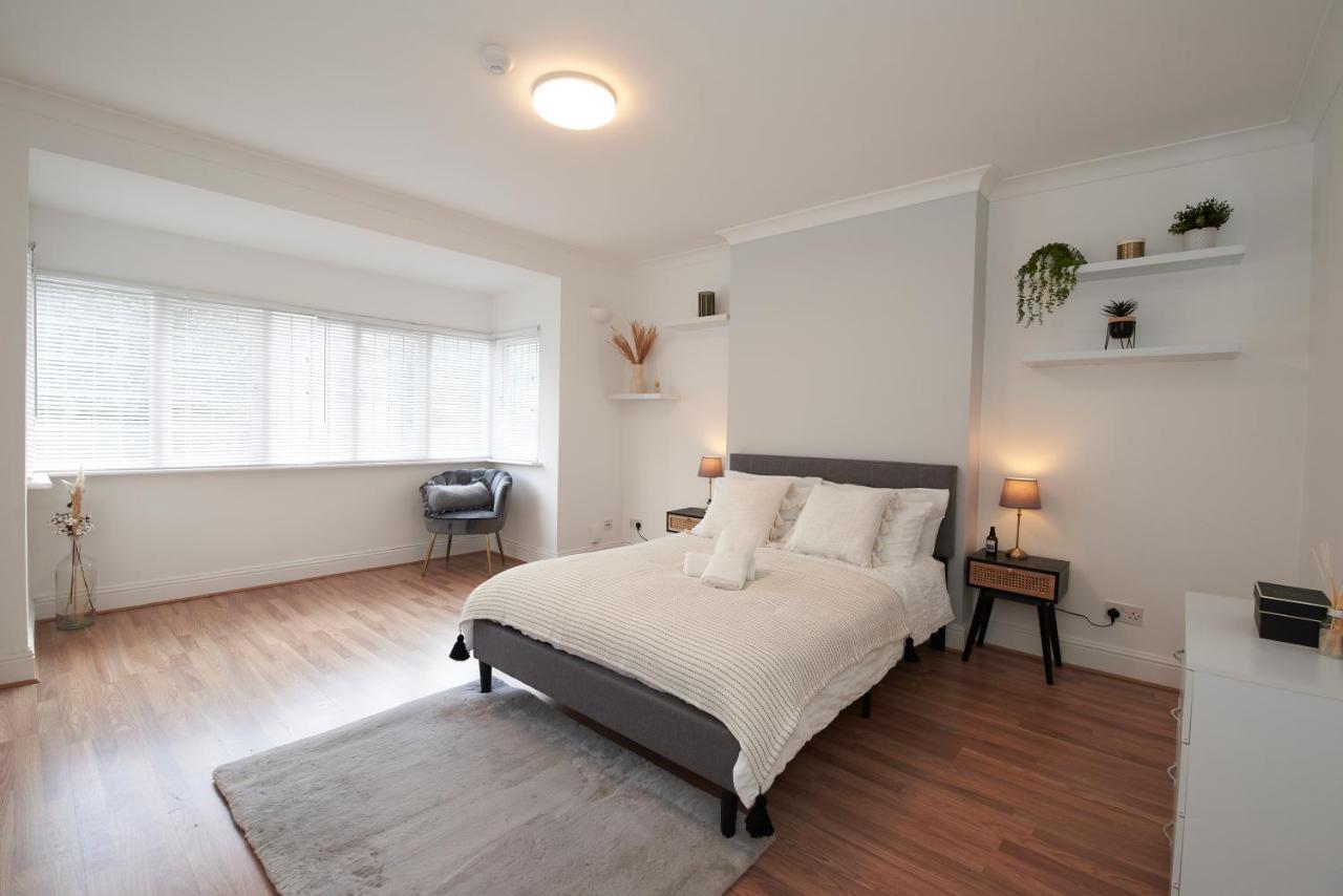 Excellent, Three Bedroom North London Apartment With Free Parking Buitenkant foto