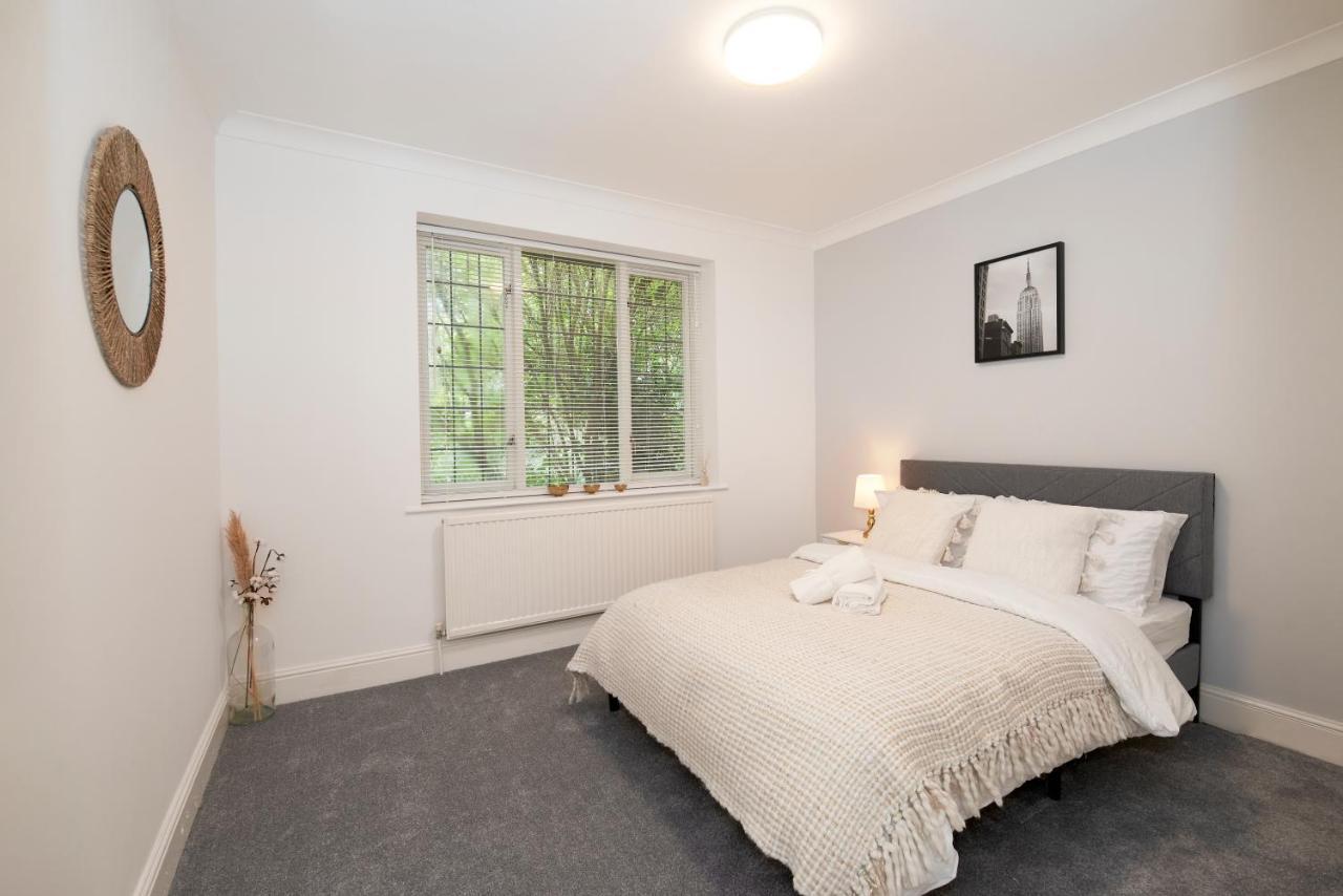 Excellent, Three Bedroom North London Apartment With Free Parking Buitenkant foto